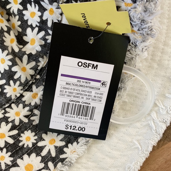 Art Class Reversible Bucket Hat - Picture 5 of 6